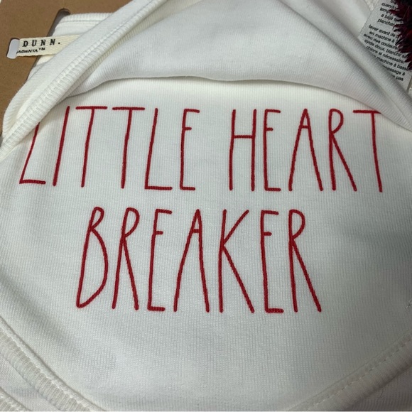 New Rae Dunn Baby Bandana Bibs Set of 3 Valentine’s - Picture 3 of 7